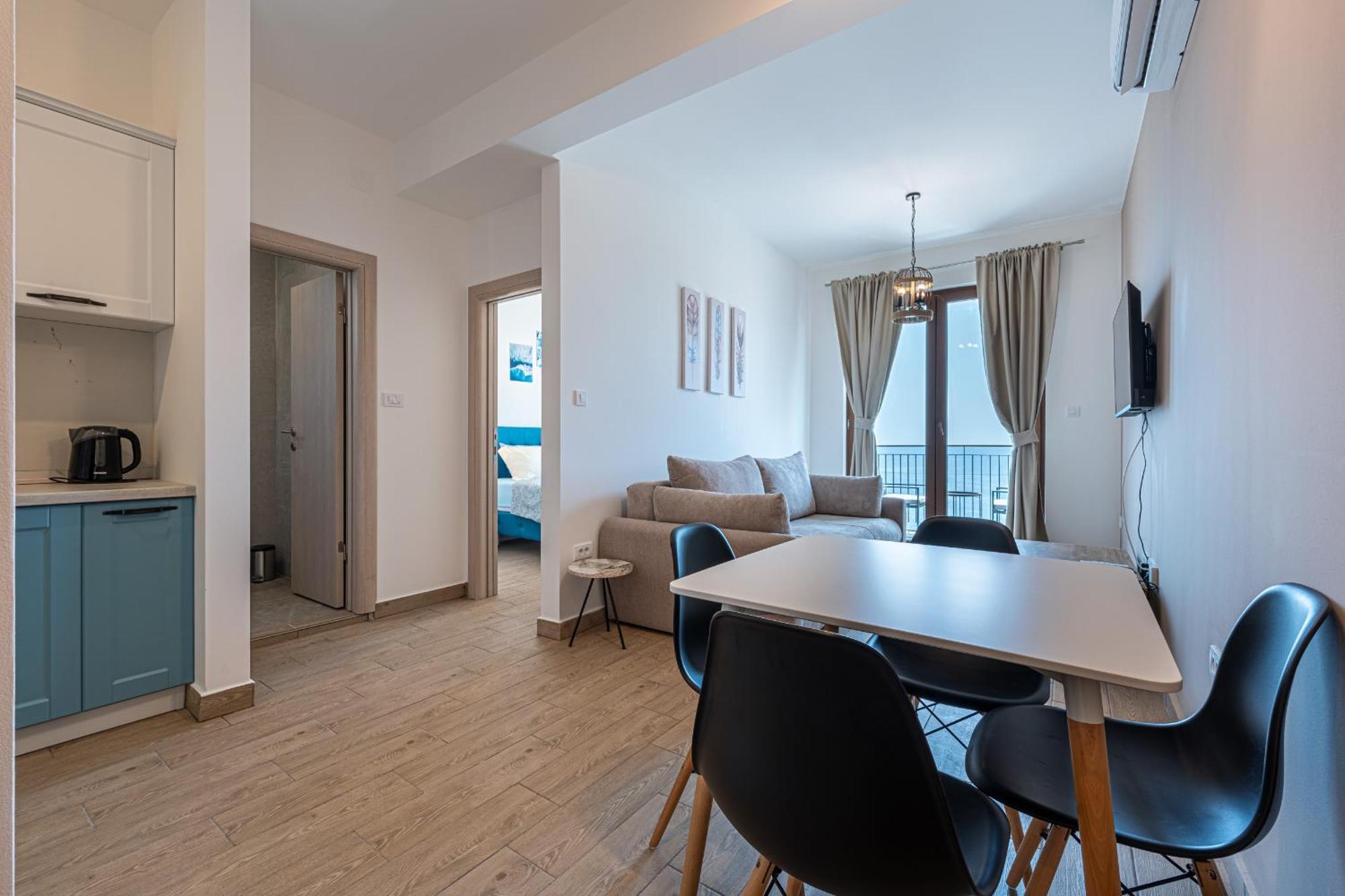 Niki Apartments Przno Светі-Стефан Екстер'єр фото